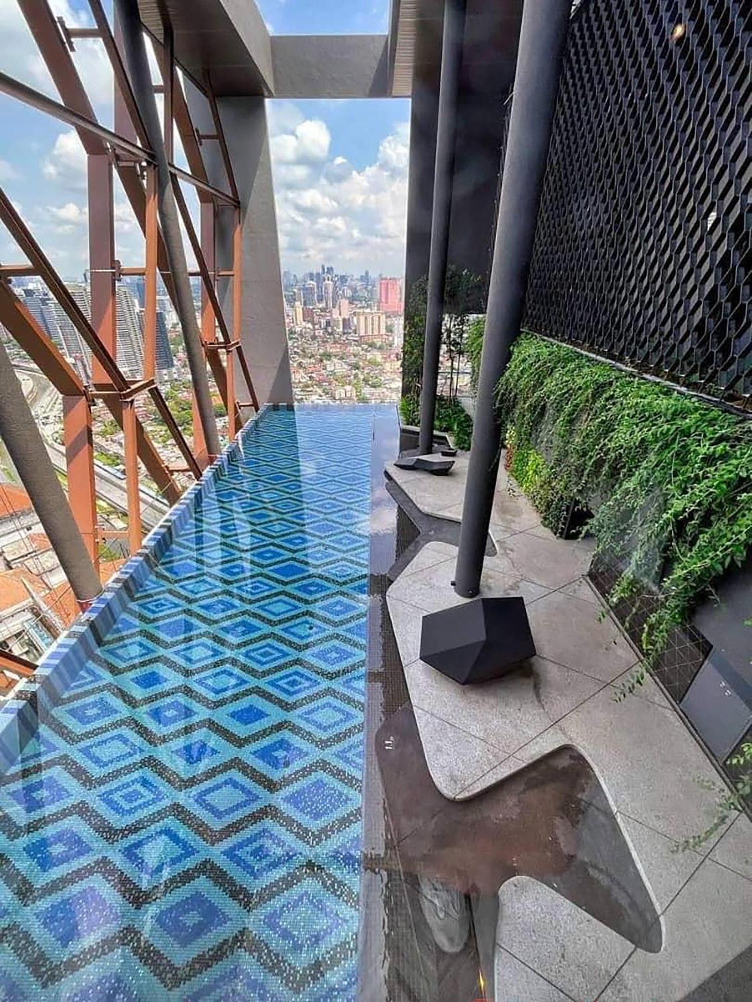 The Scarletz By Rsr Apartment Kuala Lumpur Luaran gambar